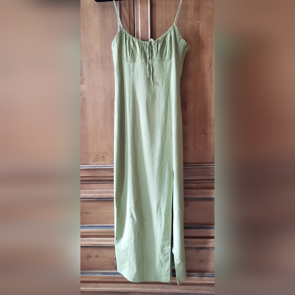 Zara | Ruched Dress, Soft Khaki Green size M New With Tags